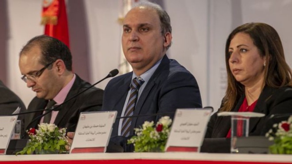 Un parlement sans véritable majorité en Tunisie Un parlement sans véritable majorité en Tunisie