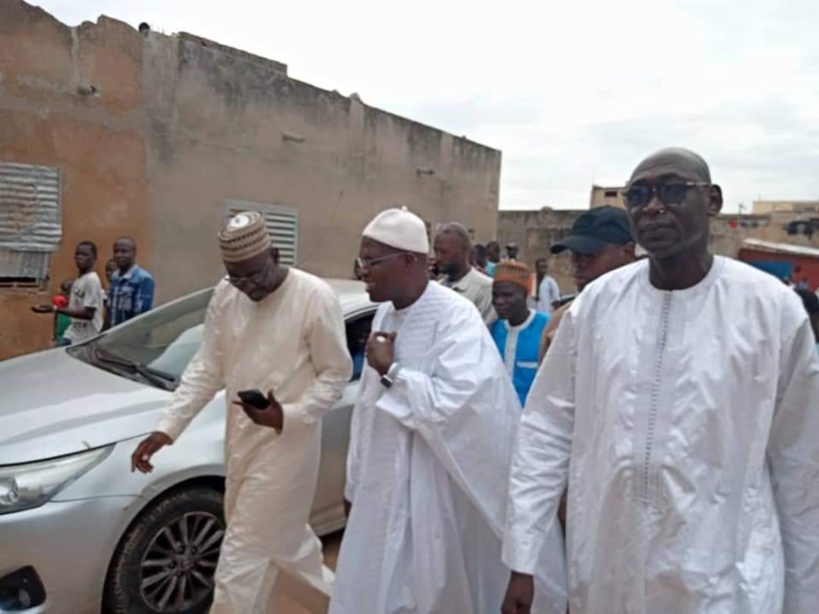 Vidéo - Médina Baye : Khalifa Sall loue les qualités de son porte-parole, Moussa Taye et demande des prières pour lui Vidéo - Médina Baye : Khalifa Sall loue les qualités de son porte-parole, Moussa Taye et demande des prières pour lui