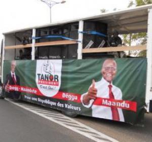 Reubeuss le cortège du candidat "Bennoo ak Tanor" criblé de pierres par de jeunes libéraux