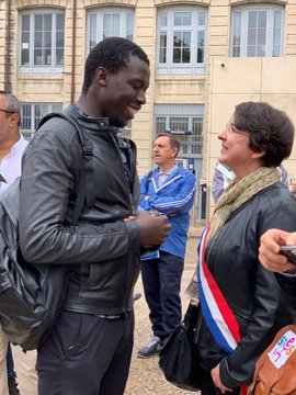 France: Moustapha Gueye, l'enseignant sénégalais menacé d'expulsion, provisoirement rassuré