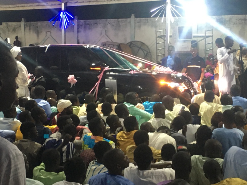 Magal à Ngabou: Sokhna Bator offre un Range Rover de 70 millions à Sokhna Aida Diallo