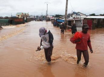 Le cyclone Giovanna a durement touché la côte est de Madagascar, le 14 février 2012.