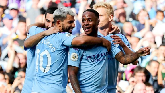 Man City : Sterling, Guardiola s'enflamme
