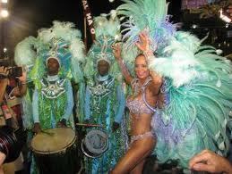 Le Brésil fête aussi son carnaval sur les réseaux sociaux