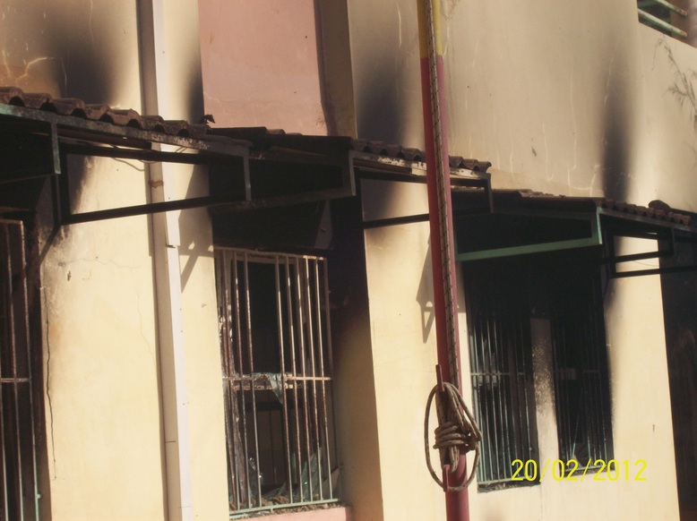 PHOTOS Les mairies de Mbao et de Guinaw rail Sud saccagées et calcinées
