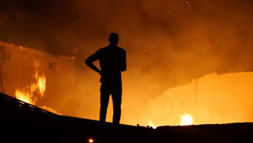 Gambie: un incendie et l'explosion d'un camion-citerne ravagent des bâtiments