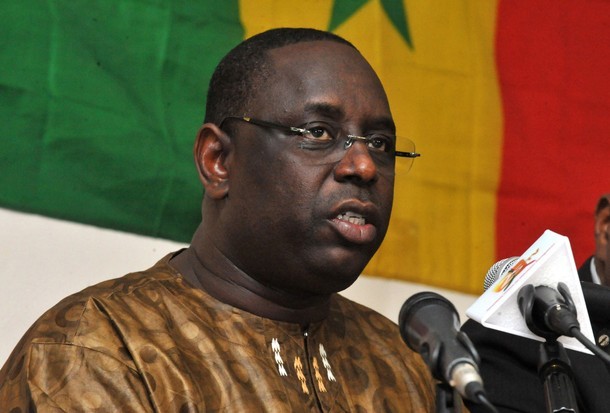 Macky Sall appelle à la mobilisation pour "faire face à un coup de force de Wade".