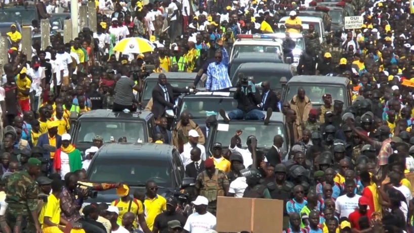 Guinée: importante manifestation de soutien au président Alpha Condé