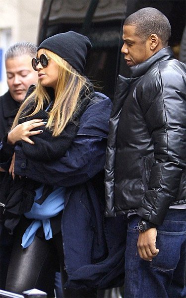 Beyoncé : ballade à New York avec Blue Ivy et Jay-Z (photos)