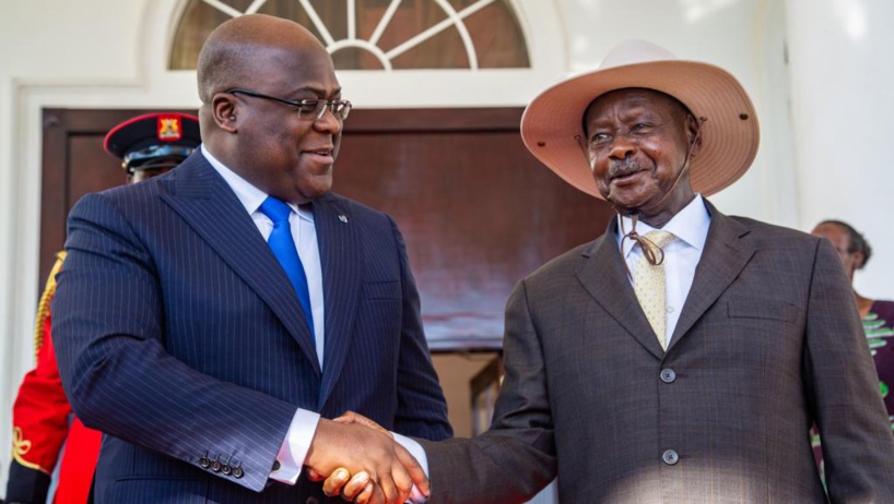 Félix Tshisekedi reçu en grande pompe par Yoweri Museveni à Entebbe Félix Tshisekedi reçu en grande pompe par Yoweri Museveni à Entebbe