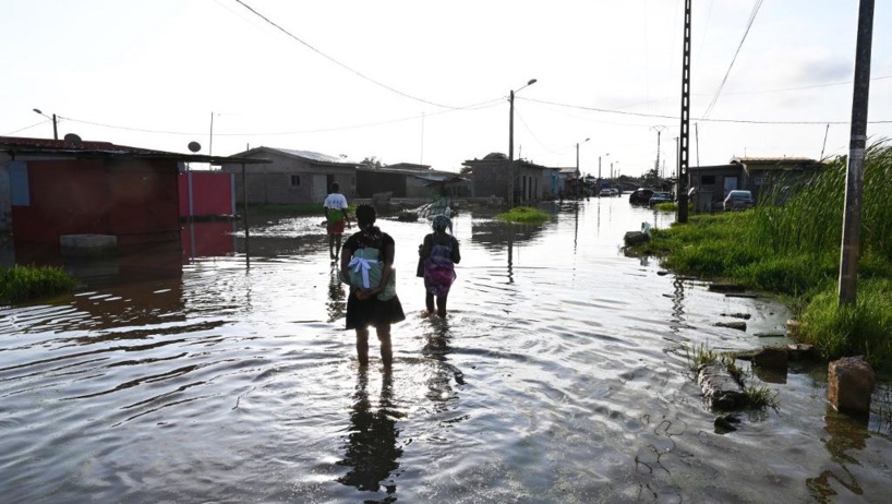 Côte d’Ivoire: lancement des travaux d’ouverture de l'embouchure du fleuve Comoé Côte d’Ivoire: lancement des travaux d’ouverture de l'embouchure du fleuve Comoé