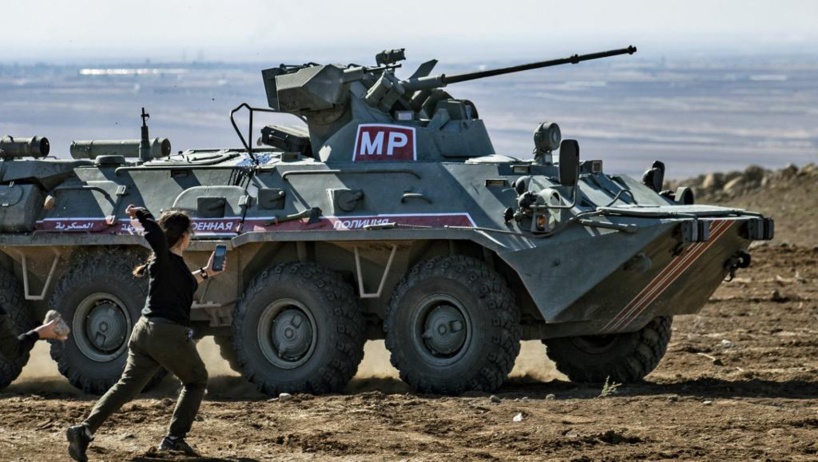 La Russie installe une base militaire dans le nord-est de la Syrie La Russie installe une base militaire dans le nord-est de la Syrie