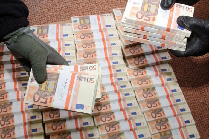 Faux billets saisis chez le député Bougazelli: le montant estimé à 46 millions FCFA