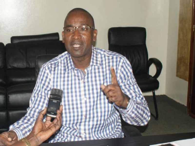Désagréments causés par le chantier du TER : le maire Idrissa Diallo menace de porter plainte contre l’Apix