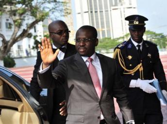Le Premier ministre Guillaume Soro à son arrivée au palais présidentiel, juste avant d'annoncer sa démission, Abidjan, le 8 mars 2012. SIA KAMBOU / AFP