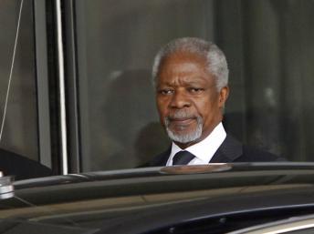 Kofi Annan à Damas le 10 mars 2012. REUTERS/Khaled al-Hariri
