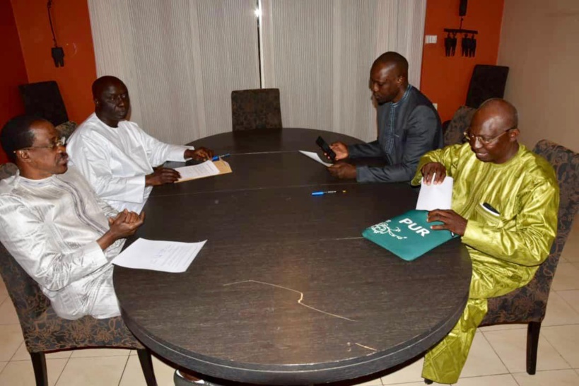 Sénégal : l’opposition zappe l’affaire Bougazelli au profit du dialogue politique
