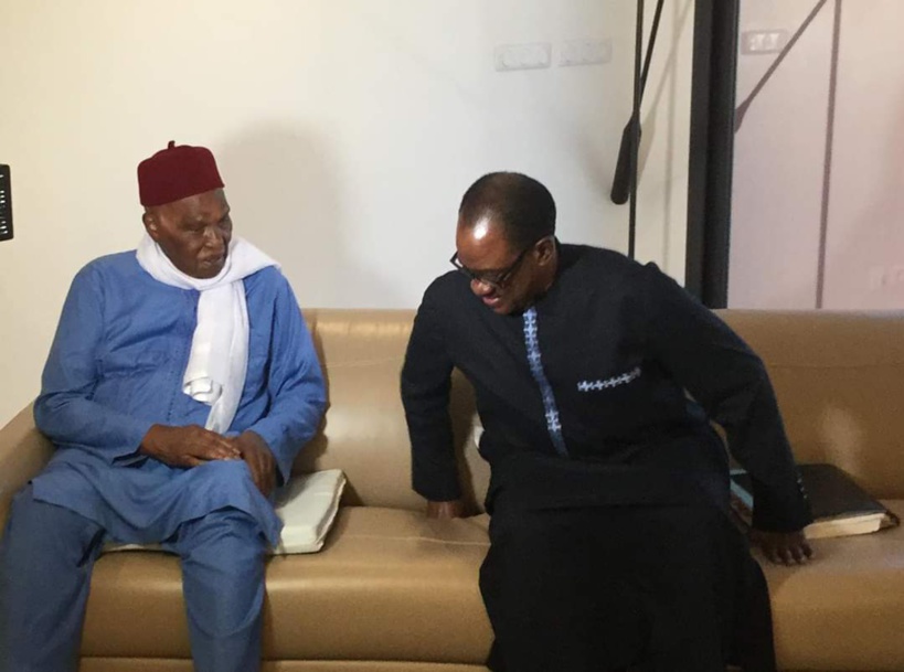 Madické retrouve Wade et réserve la primeur au Khalife des Mourides pour le contenu de leur discussion (Photos) Madické retrouve Wade et réserve la primeur au Khalife des Mourides pour le contenu de leur discussion (Photos)