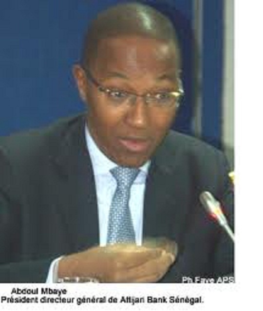 La réduction du nombre de ministres à 25 sera respectée, assure Abdoul Mbaye