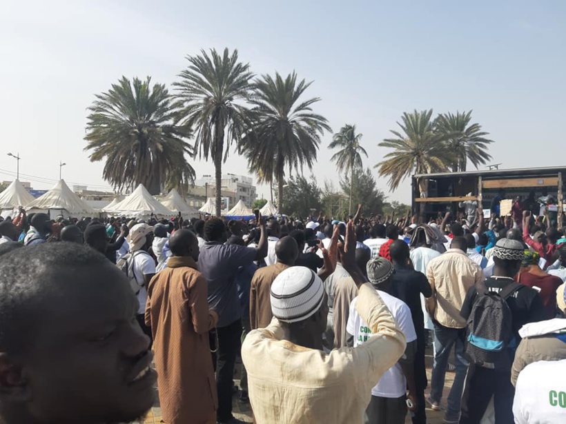 Marche Coalition ÑOO LANK: les Sénégalais ont investi la Place de la Nation Marche Coalition ÑOO LANK: les Sénégalais ont investi la Place de la Nation