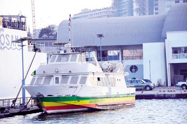 Rufisque: le projet des Bateaux-Taxis de Wade noyé à l'eau avec 2,8 milliards Fcfa