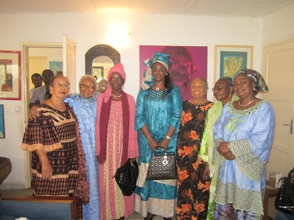 [ PHOTOS ] Visite de la premiere dame Mme Sall à la veuve de Mamadou Dia, Annette Mbaye D'Ernevill et Maimouna Kâne