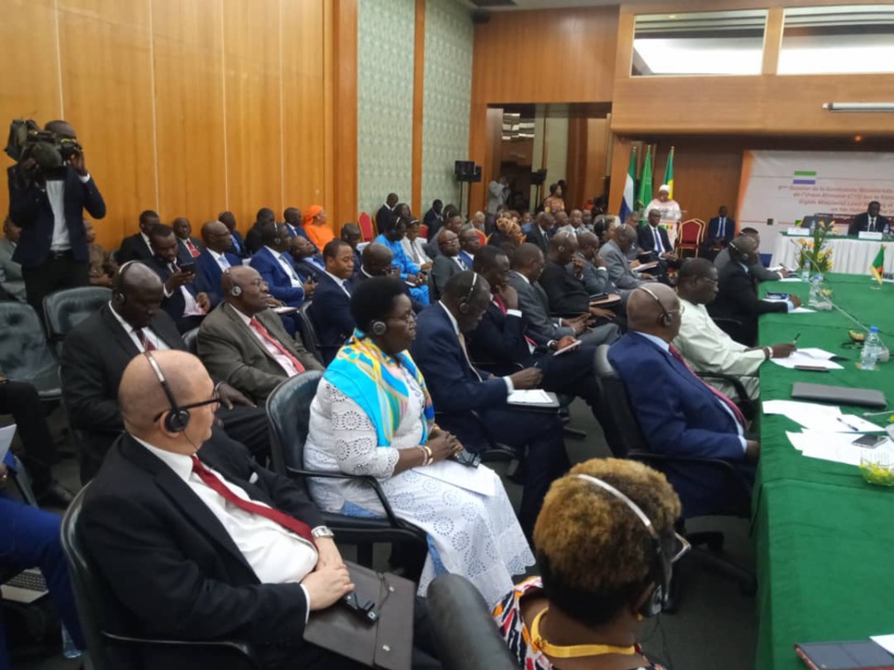 Macky Sall: « Les questions africaines ne peuvent pas être réglées sans les Africains »