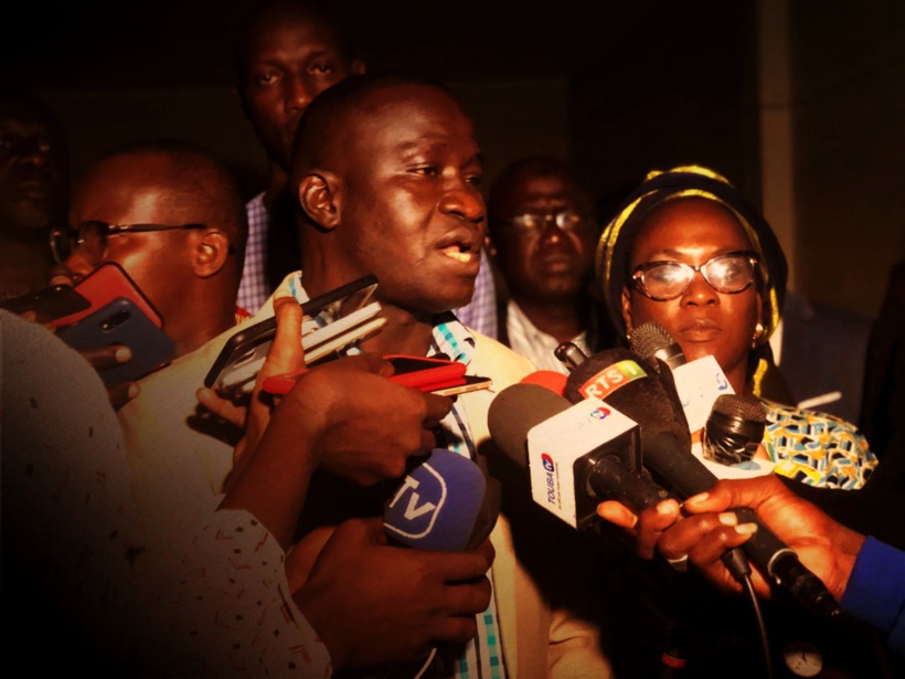 Crise scolaire: après 7 heures de discussions avec le ministre Cheikh Kanté, le G7 n'est pas satisfait Crise scolaire: après 7 heures de discussions avec le ministre Cheikh Kanté, le G7 n'est pas satisfait