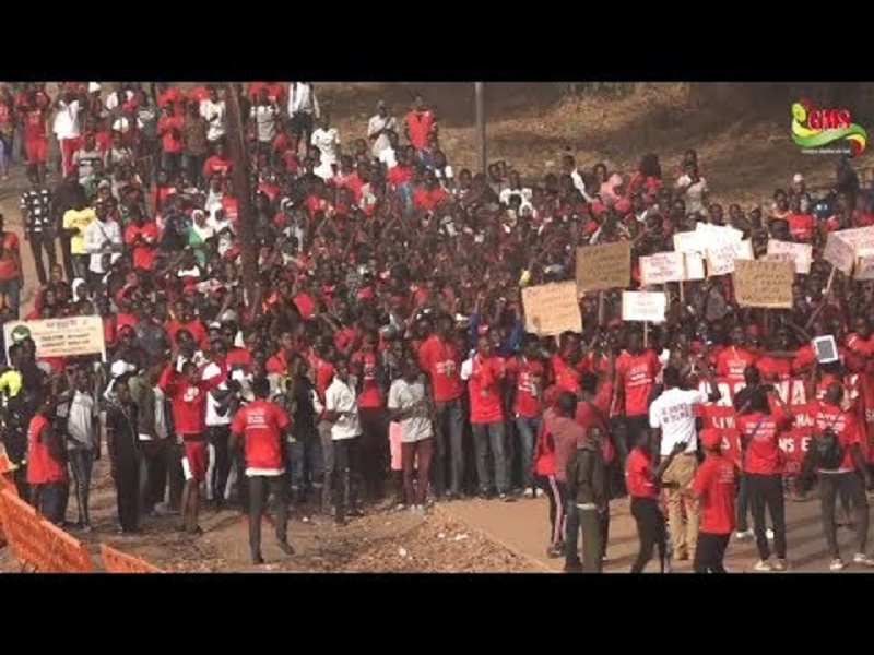Ziguinchor: les étudiants manifestent pour dénoncer le non respect des engagements pris par l’Etat