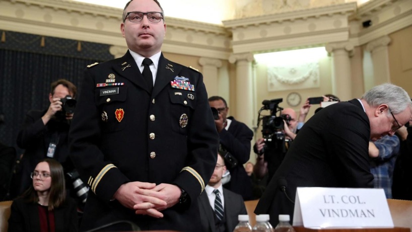 Le lieutenant-colonel Vindman et l'ambassadeur Sondland licenciés après avoir témoigné contre Trump