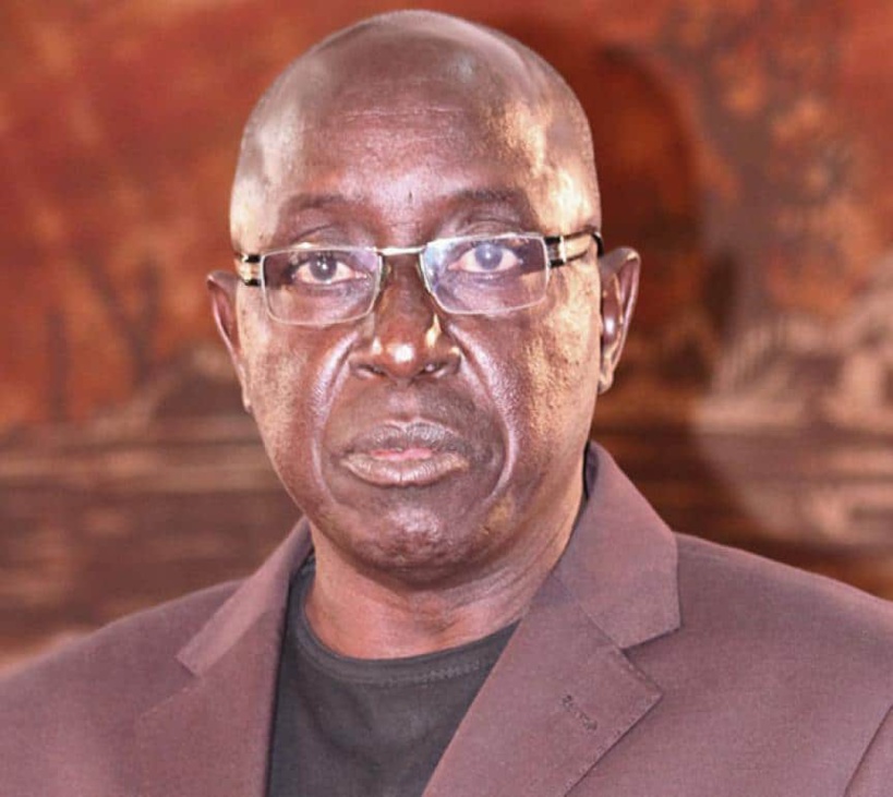 «Arrêtez d’emmerder les Sénégalais ! » Par Soro DIOP «Arrêtez d’emmerder les Sénégalais ! » Par Soro DIOP