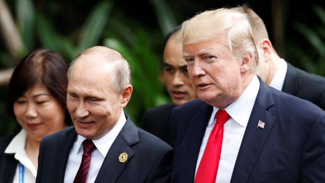 La Russie 's'immisce pour aider Trump à gagner sa réélection', selon les législateurs américains