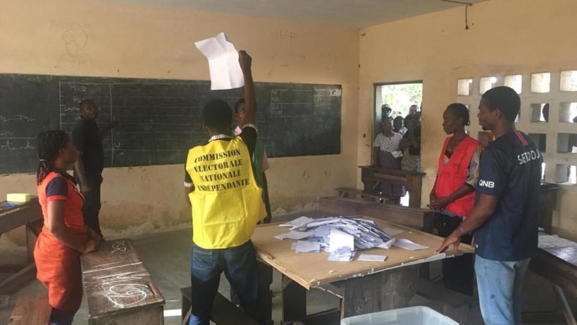 Présidentielle au Togo: quelques incidents signalés, le dépouillement est en cours Présidentielle au Togo: quelques incidents signalés, le dépouillement est en cours
