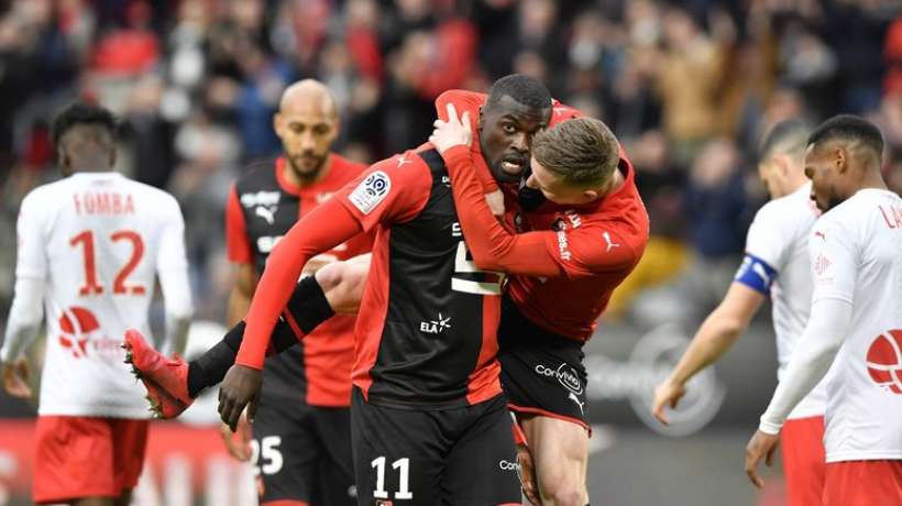 #Ligue1: Mbaye Niang s'offre un doublé et permet à Rennes de revenir sur le podium
