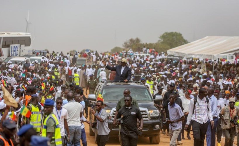 Inauguration Parc éolien Taiba Ndiaye: les populations dénoncent la pollution des ICS et demandent à Macky un hôpital Inauguration Parc éolien Taiba Ndiaye: les populations dénoncent la pollution des ICS et demandent à Macky un hôpital