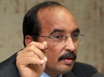 Le chef e l'Etat mauritanien Mohamed Ould Abdel Aziz a présidé le 28 mai la cérémonie de prestation du nouveau président de la Cour suprême, Yahfdhou Ould Mohamed Youssef. AFP/Watt Abdel Jelil