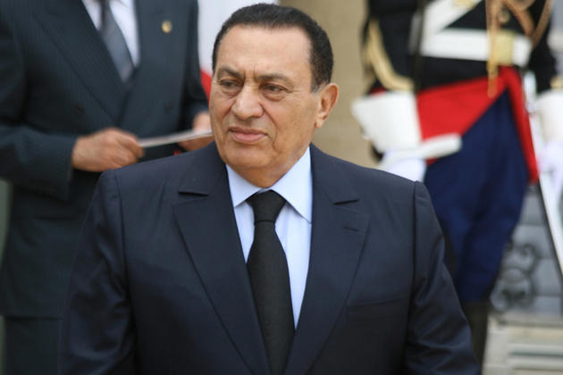Egypte : l’ex-président Hosni Moubarak condamné à la prison à vie