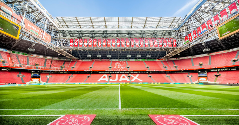 Trois membres du staff de l'Ajax pourraient souffrir du coronavirus Trois membres du staff de l'Ajax pourraient souffrir du coronavirus