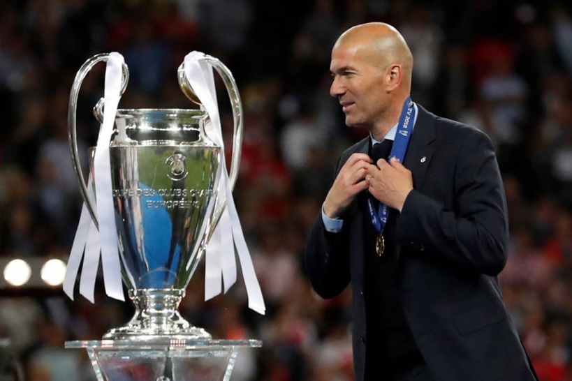 #Mercato - La Juventus offre un pont d’or à Zinedine Zidane #Mercato - La Juventus offre un pont d’or à Zinedine Zidane