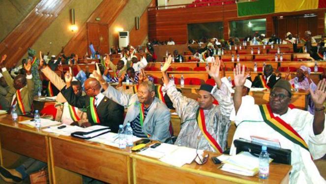 Mali-Élection du président de l’Assemblée nationale : Echec des négociations entre l’Adéma et l’URD