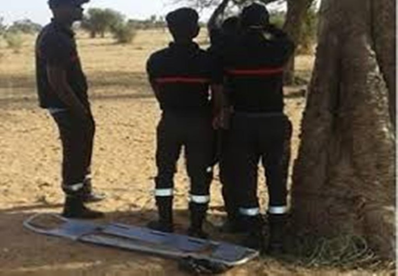 Fandène: un homme âgé d’une cinquantaine d’années retrouvé pendu à Keur Demba Ngoye Fandène: un homme âgé d’une cinquantaine d’années retrouvé pendu à Keur Demba Ngoye