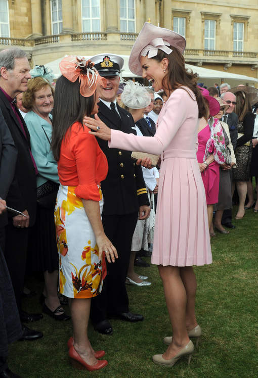 Kate Middleton n'a-t-elle qu'une seule paire de chaussures? (PHOTOS)
