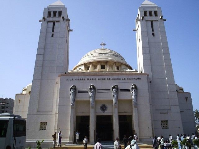 Insuffisance rénale : les atteints de la maladie assiègent la cathédrale de Dakar