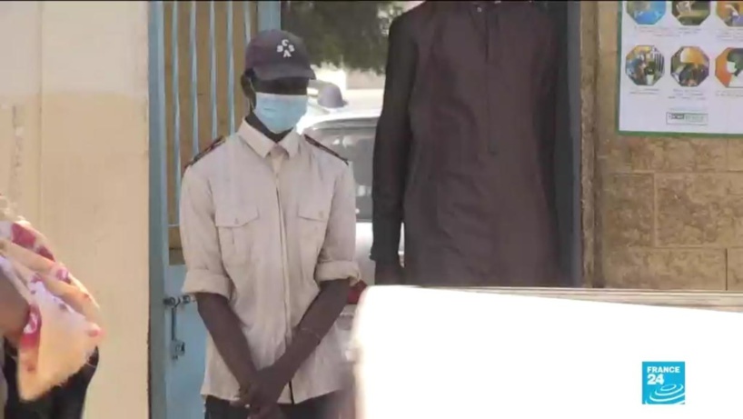 Touba : une classe d’une cinquantaine d’élèves mise en quarantaine Touba : une classe d’une cinquantaine d’élèves mise en quarantaine