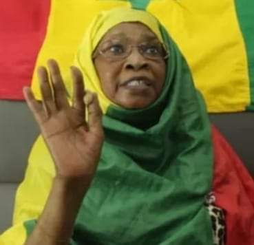 Pour avoir soutenu que le coronavirus n'existe pas, la célèbre voyante Selbé Ndome convoquée