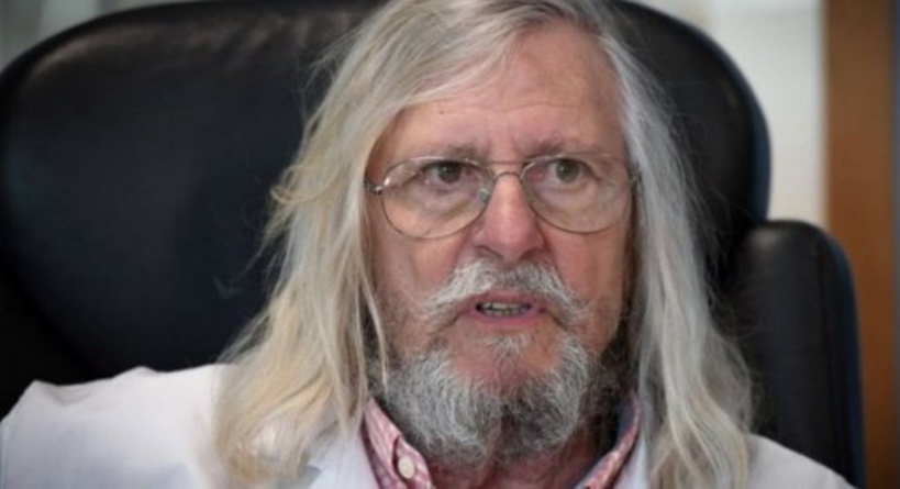 Didier Raoult, l'infectiologue né à Dakar en 1952 qui veut vaincre le coronavirus par la chloroquine Didier Raoult, l'infectiologue né à Dakar en 1952 qui veut vaincre le coronavirus par la chloroquine