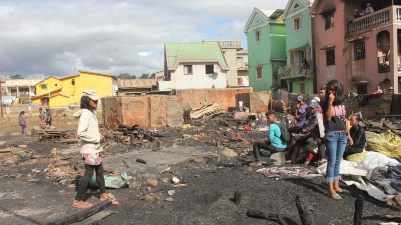 Coronavirus à Madagascar: des brigades pour faire respecter les mesures de confinement Coronavirus à Madagascar: des brigades pour faire respecter les mesures de confinement