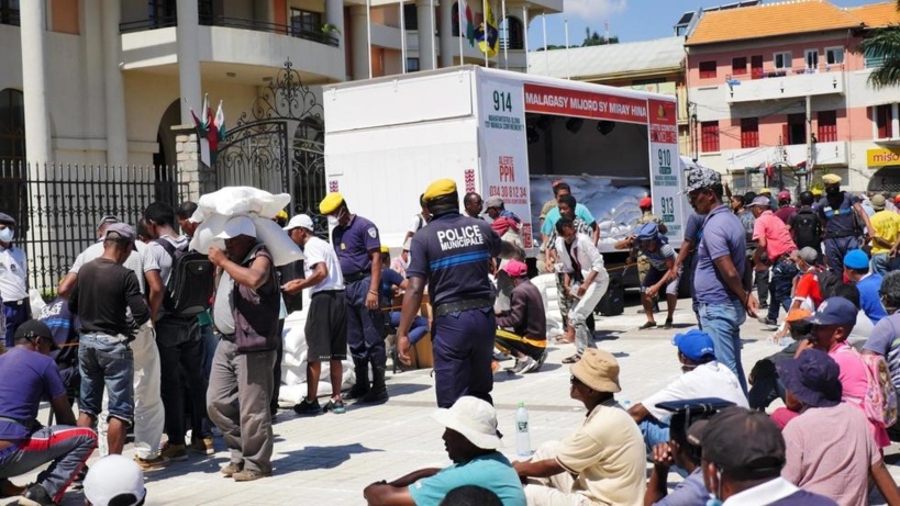 Coronavirus: à Madagascar, des vivres distribués aux professions les plus touchées