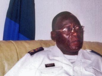 L'amiral bissau-guinéen Bubo Na Tchuto à Banjul, en Gambie le 12 juillet 2008. AFP PHOTO / STRINGER