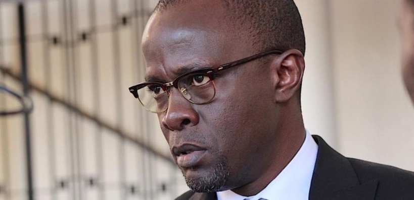 Quotidien Le Soleil: Yakham Mbaye continue les licenciements tous azimuts avec le Dage et son adjointe Quotidien Le Soleil: Yakham Mbaye continue les licenciements tous azimuts avec le Dage et son adjointe